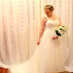 Meet your Posher, Afton